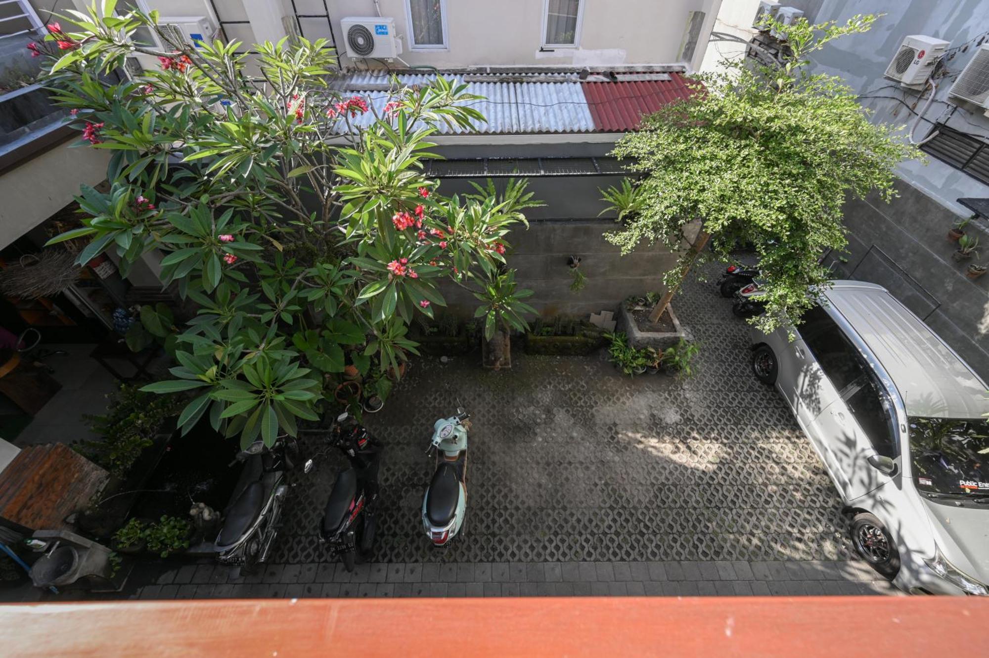 Reddoorz Near Mertasari Beach 2 Pesanggaran エクステリア 写真