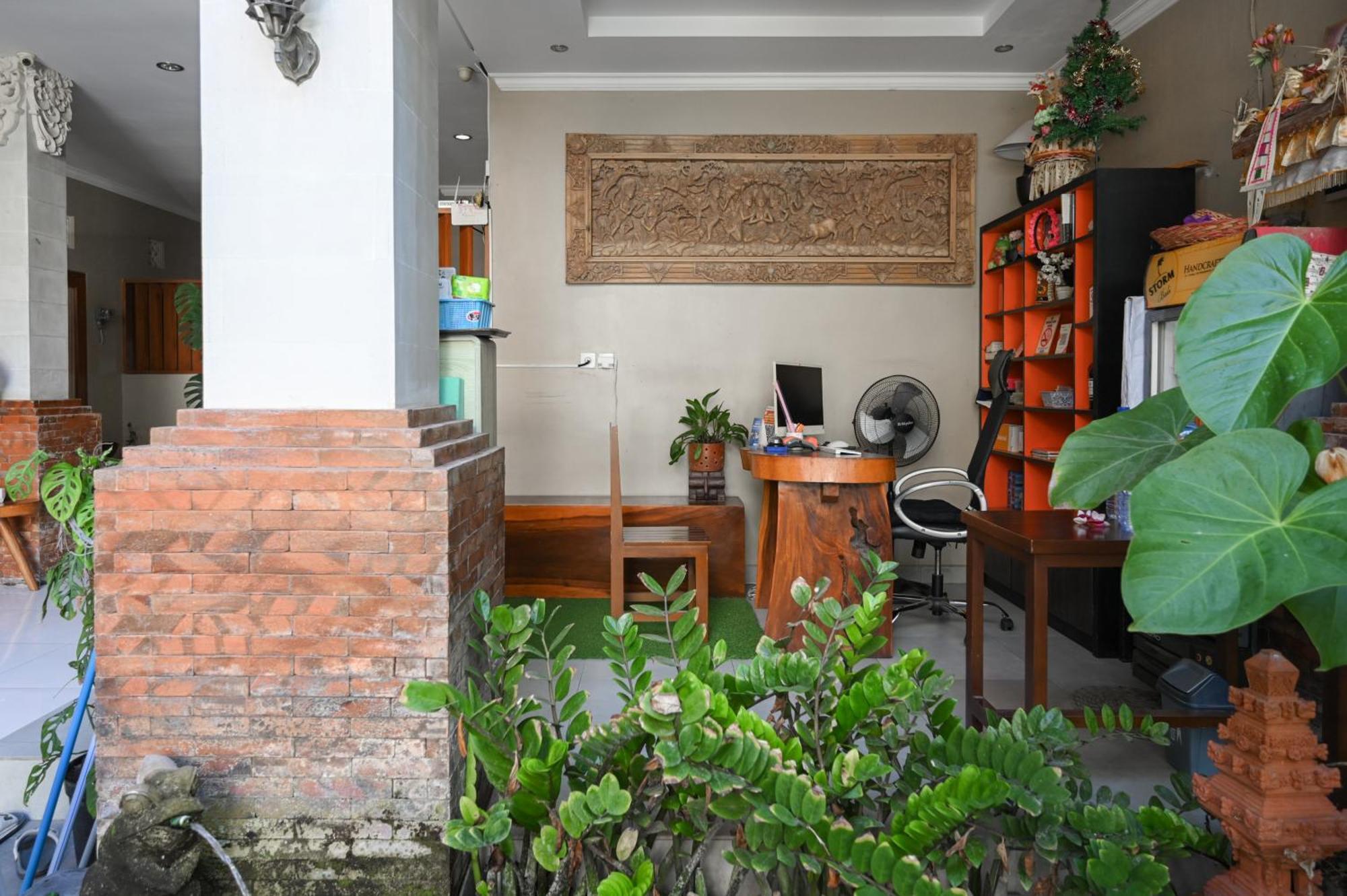 Reddoorz Near Mertasari Beach 2 Pesanggaran エクステリア 写真