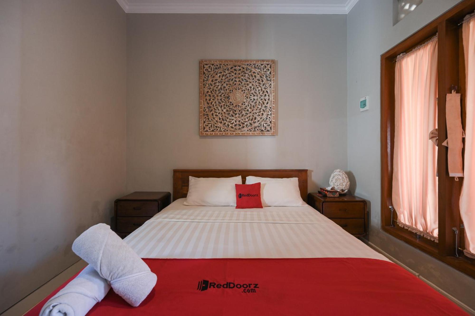 Reddoorz Near Mertasari Beach 2 Pesanggaran エクステリア 写真