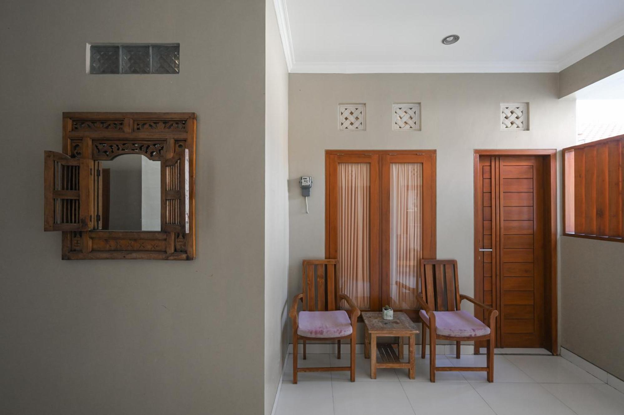 Reddoorz Near Mertasari Beach 2 Pesanggaran エクステリア 写真